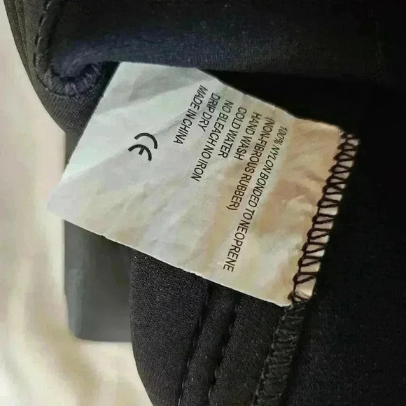 Waterproof Wetsuit - TEAM in Training - Size S1 - Picture 6 of 7